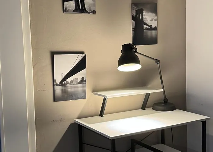 Alloggio in famiglia Office Modern Naehe Hauptbahnhof